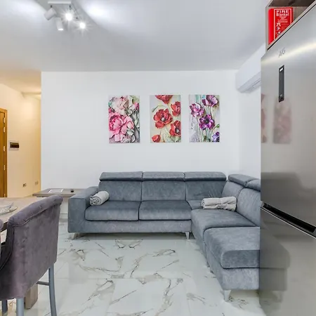 Brand New-2 Bedrooms Flat Appartement