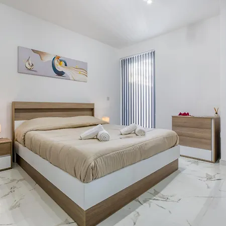 Apartman Brand New-2 Bedrooms Flat Gżira