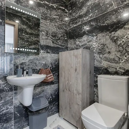 Brand New-2 Bedrooms Flat Gżira