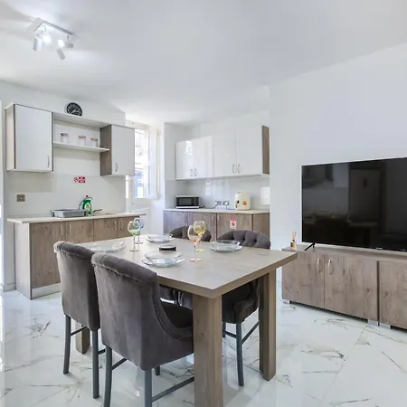 Apartman Brand New-2 Bedrooms Flat Gżira